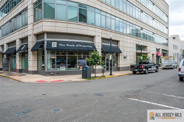 1 Spring Street 1405, New Brunswick, NJ 08901