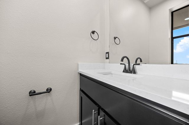 1244 Hadley LN, Copperas Cove, TX 76522