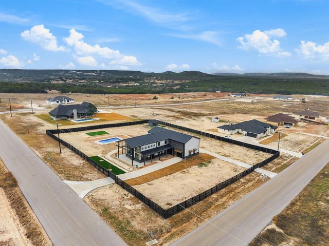 1244 Hadley LN, Copperas Cove, TX 76522