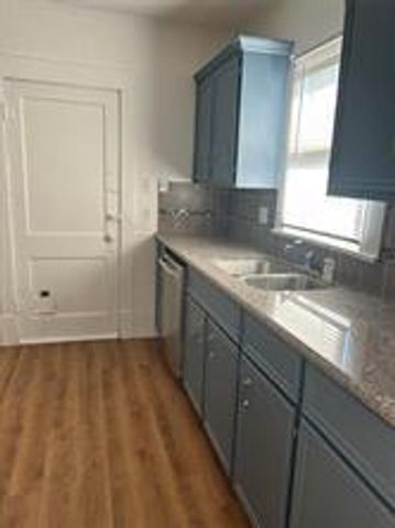 2115 State Street, Houston, TX 77007