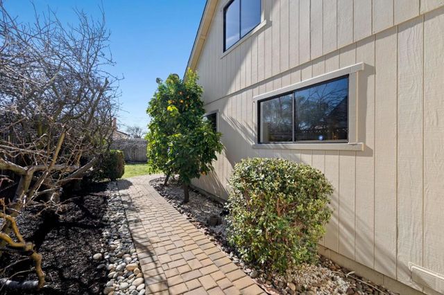 6252 Bennington Drive, Newark, CA 94560