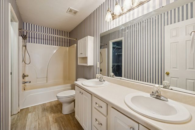 519 McKean Dr, Smyrna, TN 37167