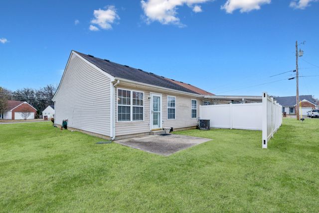 519 McKean Dr, Smyrna, TN 37167