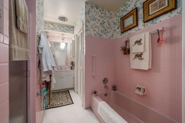 1840 Ardleigh, Columbus, OH 43221