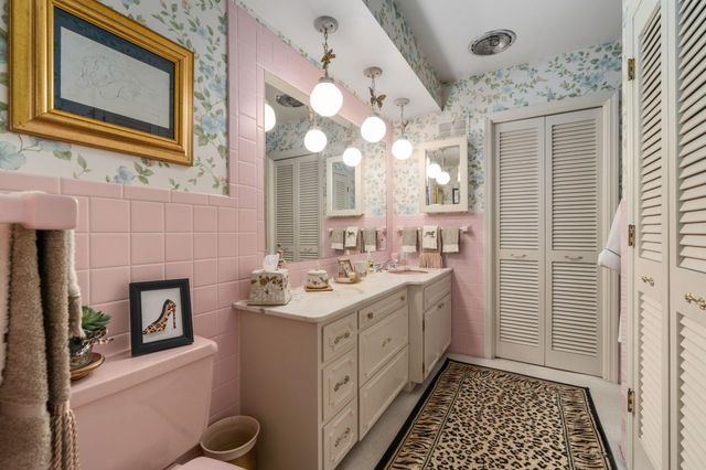 1840 Ardleigh, Columbus, OH 43221