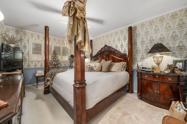 1840 Ardleigh, Columbus, OH 43221