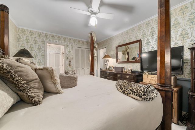 1840 Ardleigh, Columbus, OH 43221