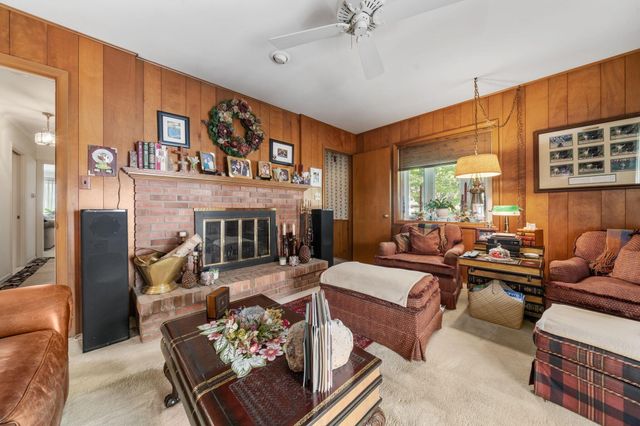 1840 Ardleigh, Columbus, OH 43221