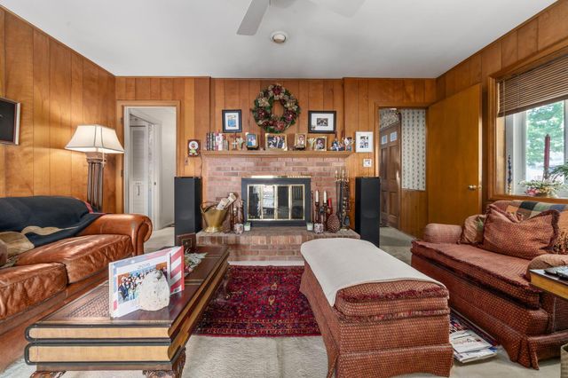 1840 Ardleigh, Columbus, OH 43221