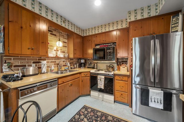 1840 Ardleigh, Columbus, OH 43221