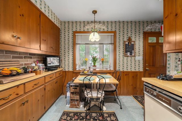 1840 Ardleigh, Columbus, OH 43221
