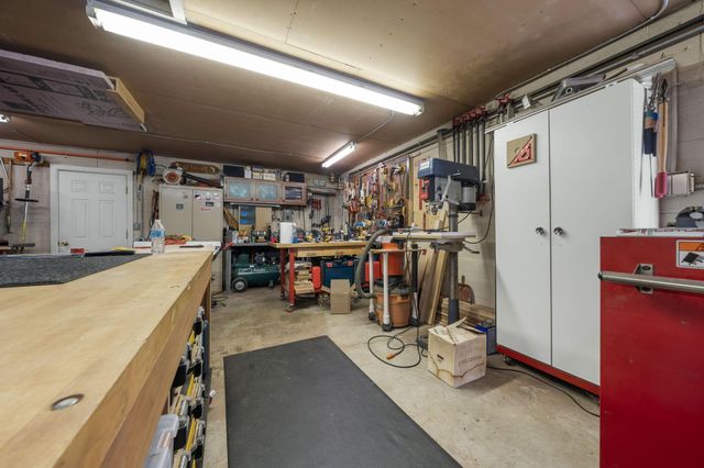 1840 Ardleigh, Columbus, OH 43221