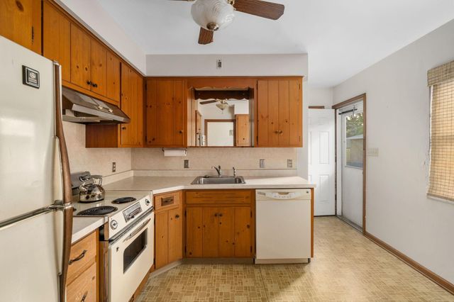 1840 Ardleigh, Columbus, OH 43221