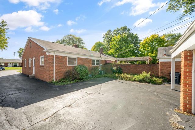 1840 Ardleigh, Columbus, OH 43221