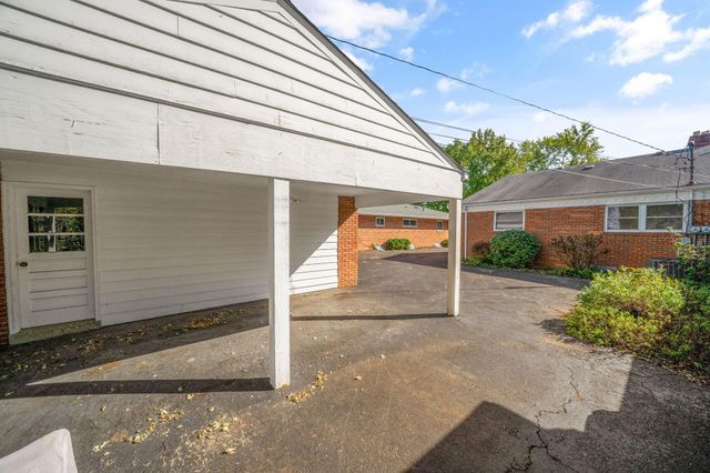 1840 Ardleigh, Columbus, OH 43221