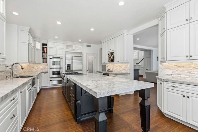 25 Fontaire, Coto De Caza, CA 92679