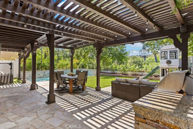 25 Fontaire, Coto De Caza, CA 92679