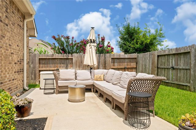 18223 W Williams Bend Drive, Cypress, TX 77433