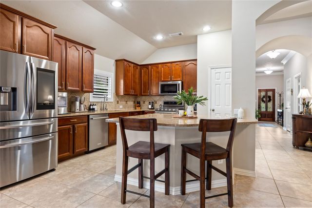 18223 W Williams Bend Drive, Cypress, TX 77433
