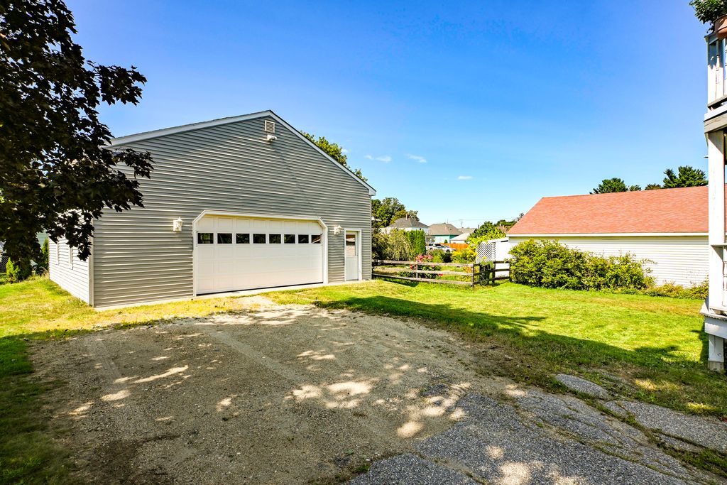 98 Rosedale Street, Lewiston, ME 04240 — photo 3