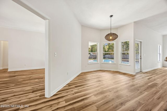 2421 HAWKCREST Drive E, St. Johns, FL 32259