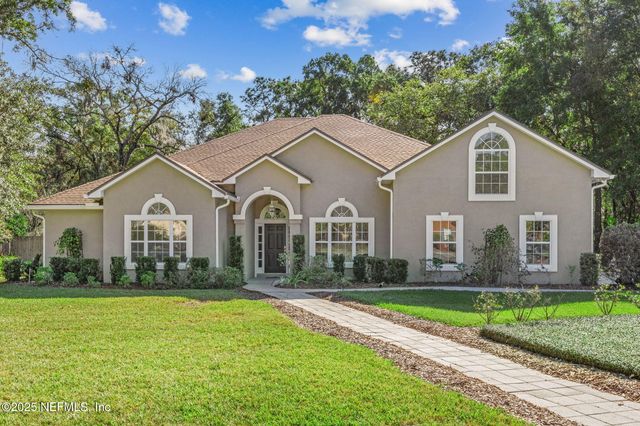 2421 HAWKCREST Drive E, St. Johns, FL 32259