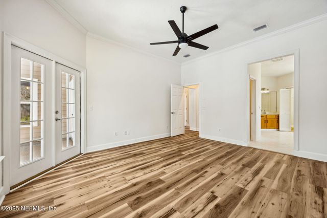 2421 HAWKCREST Drive E, St. Johns, FL 32259