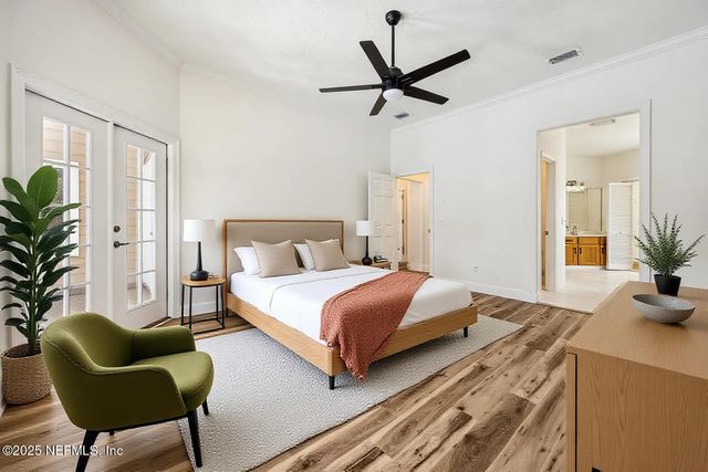 2421 HAWKCREST Drive E, St. Johns, FL 32259