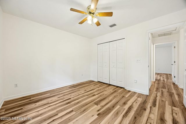 2421 HAWKCREST Drive E, St. Johns, FL 32259