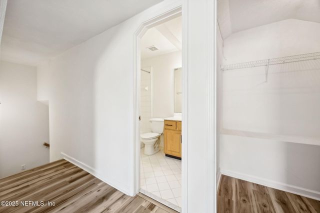 2421 HAWKCREST Drive E, St. Johns, FL 32259