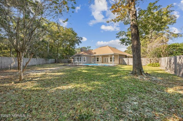 2421 HAWKCREST Drive E, St. Johns, FL 32259