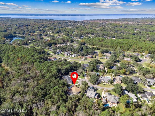 2421 HAWKCREST Drive E, St. Johns, FL 32259