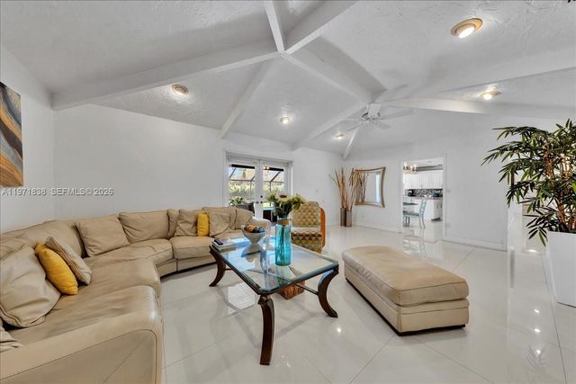 17143 SW 79th Pl, Palmetto Bay, FL 33157