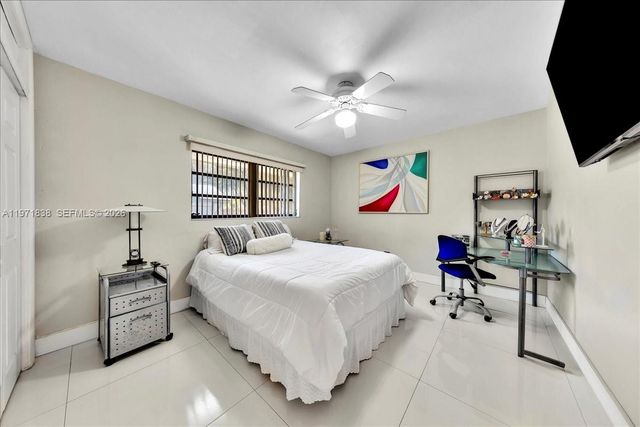 17143 SW 79th Pl, Palmetto Bay, FL 33157