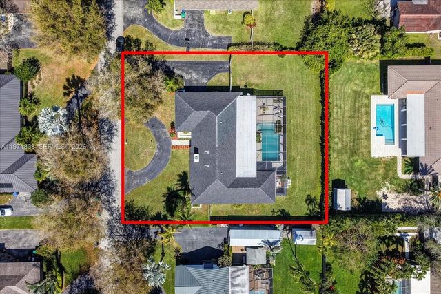 17143 SW 79th Pl, Palmetto Bay, FL 33157