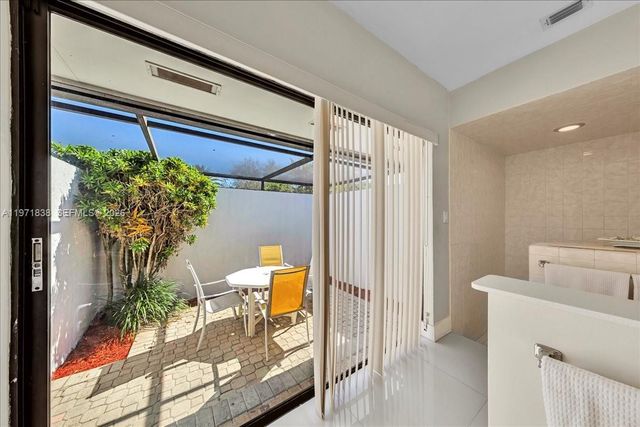 17143 SW 79th Pl, Palmetto Bay, FL 33157