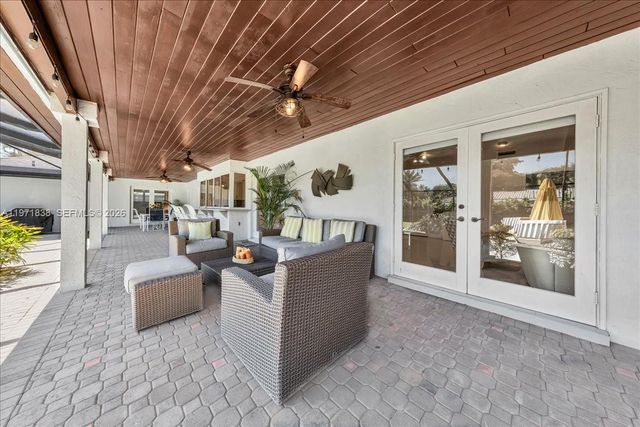 17143 SW 79th Pl, Palmetto Bay, FL 33157