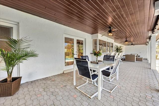 17143 SW 79th Pl, Palmetto Bay, FL 33157