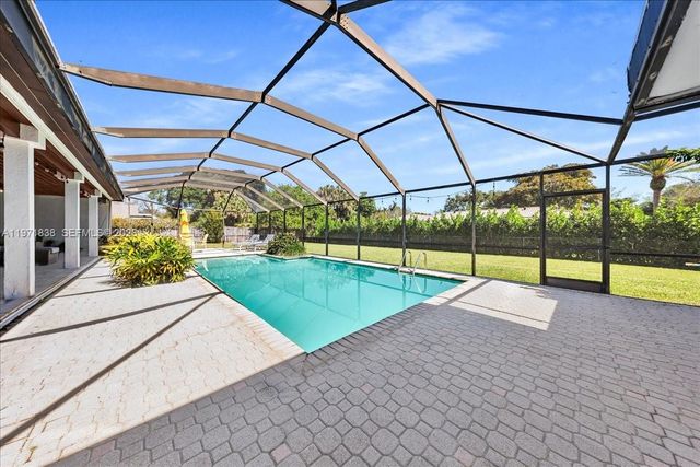 17143 SW 79th Pl, Palmetto Bay, FL 33157