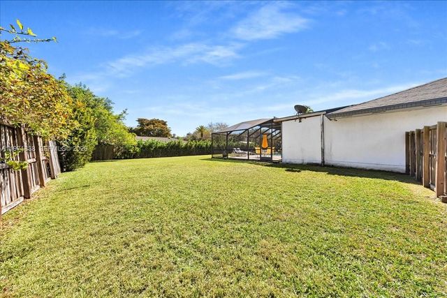 17143 SW 79th Pl, Palmetto Bay, FL 33157