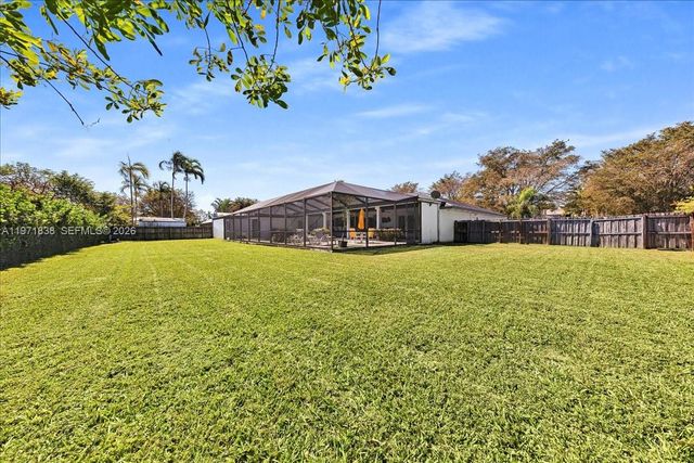 17143 SW 79th Pl, Palmetto Bay, FL 33157