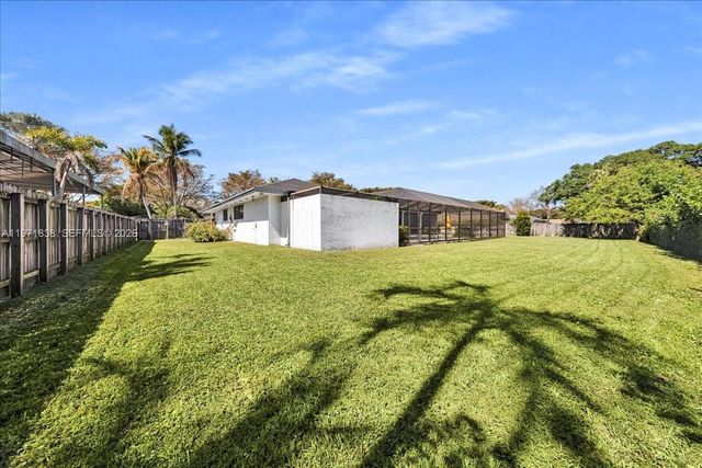 17143 SW 79th Pl, Palmetto Bay, FL 33157