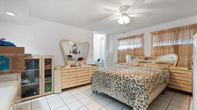 7568 W 4th Ct, Hialeah, FL 33014