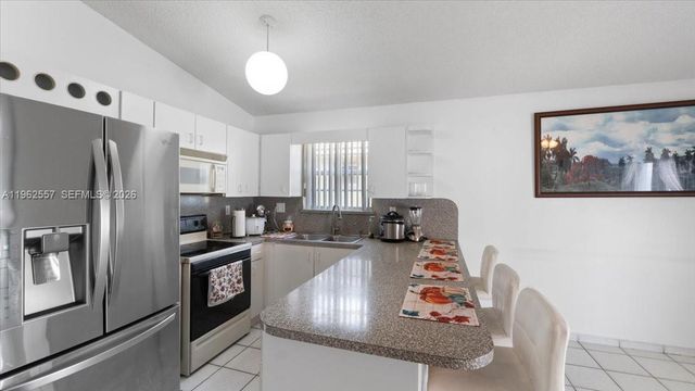 7568 W 4th Ct, Hialeah, FL 33014