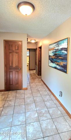 3050 Gaineswood Avenue, Baxter Springs, KS 66713