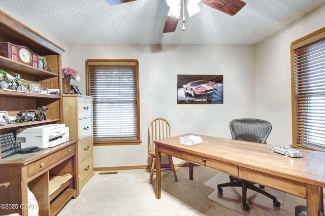 3050 Gaineswood Avenue, Baxter Springs, KS 66713