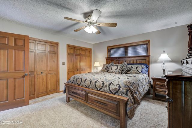 3050 Gaineswood Avenue, Baxter Springs, KS 66713