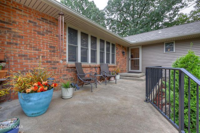 3050 Gaineswood Avenue, Baxter Springs, KS 66713