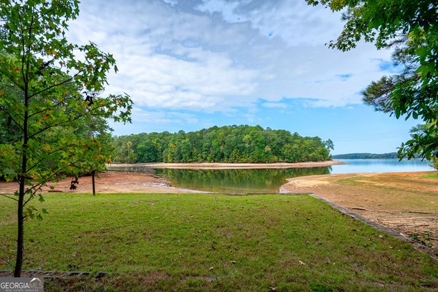 4004 White Oak Lane, Lagrange, GA 30240