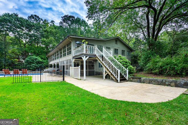 4004 White Oak Lane, Lagrange, GA 30240